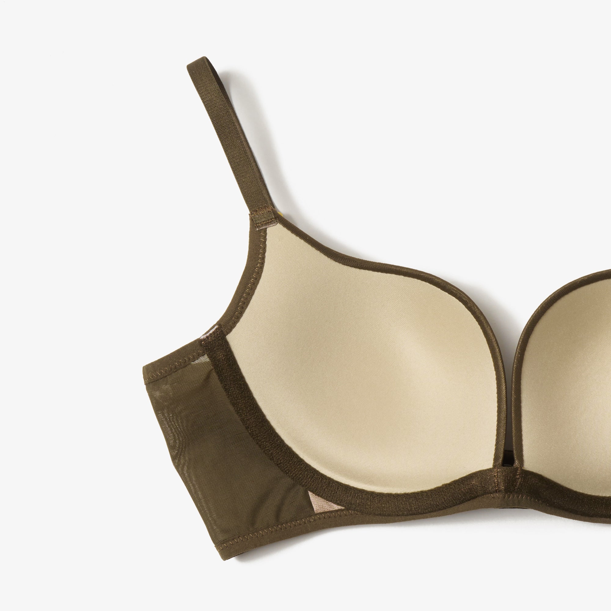 【美品】ESS by モカ　Curving Line Bra Camisole Curving Line Bra｜ESS by（エス バイ） – ESS BY