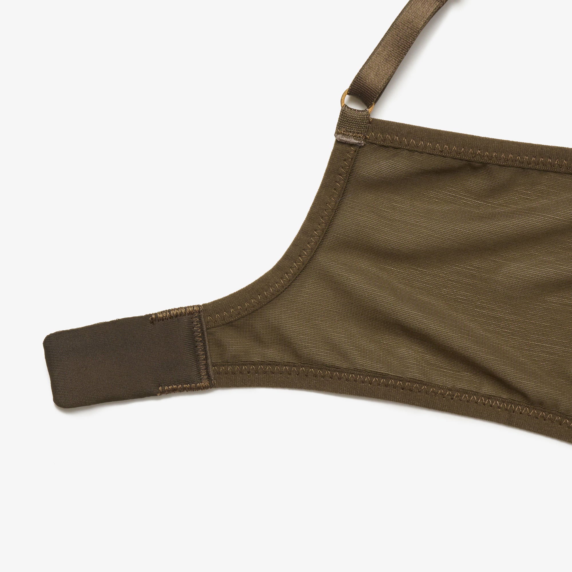 ESSBY カーヴィングラインライトブラ Curving Line Light Bra – ESS BY
