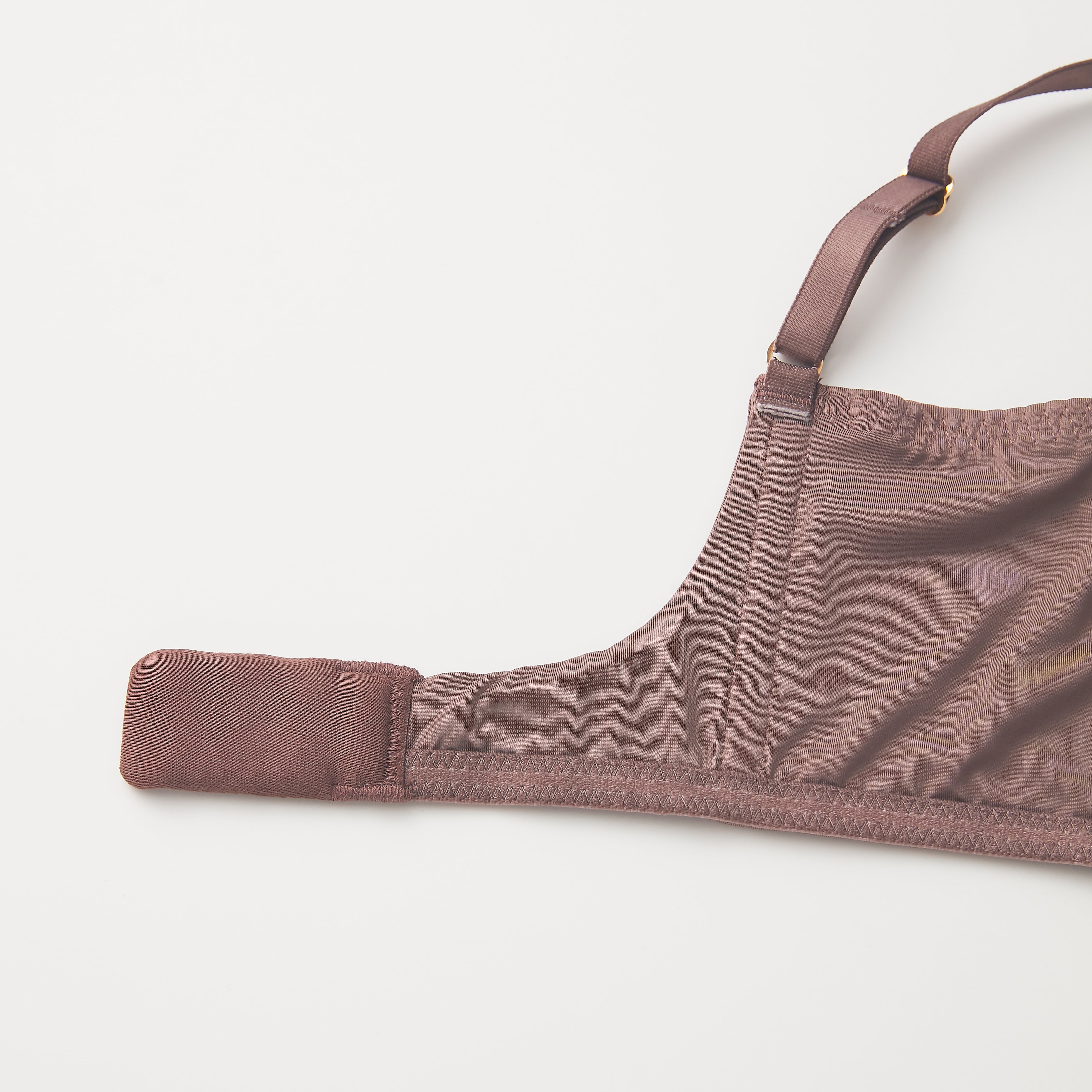 【美品】ESS by モカ　Curving Line Bra Camisole Curving Line Bra Camisole – ESS BY